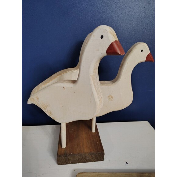 Vintage Folk Art Goose Geese Flock Wooden Hand Painted White Country large - Picture 2 of 7